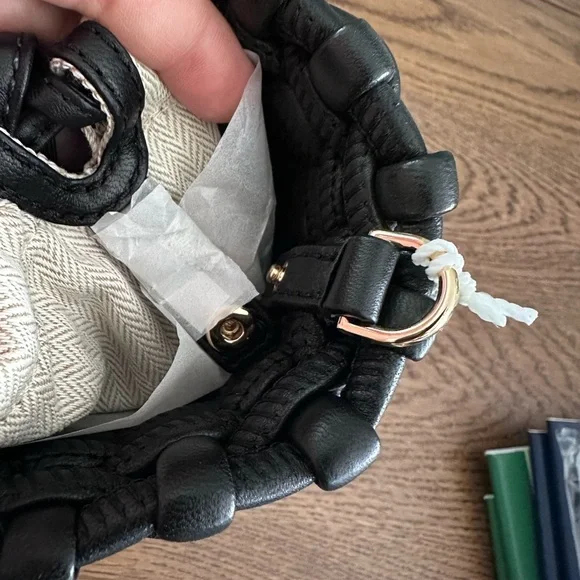 NWT! NEW! Tory Burch Emerson Basketweave Woven Mini Bucket Bag -Women leather - Picture 8 of 12